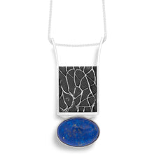 Cargar imagen en el visor de la galería, Dije Nopal con lapislázuli, con cadena
